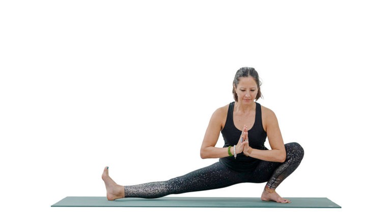 Garland Pose | Malasana | How to Practice Garland Pose in Yoga