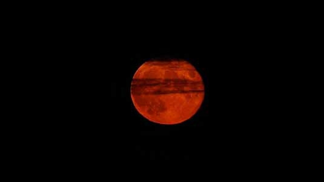 Full Blood Moon and Libra Lunar Eclipse | Gaia